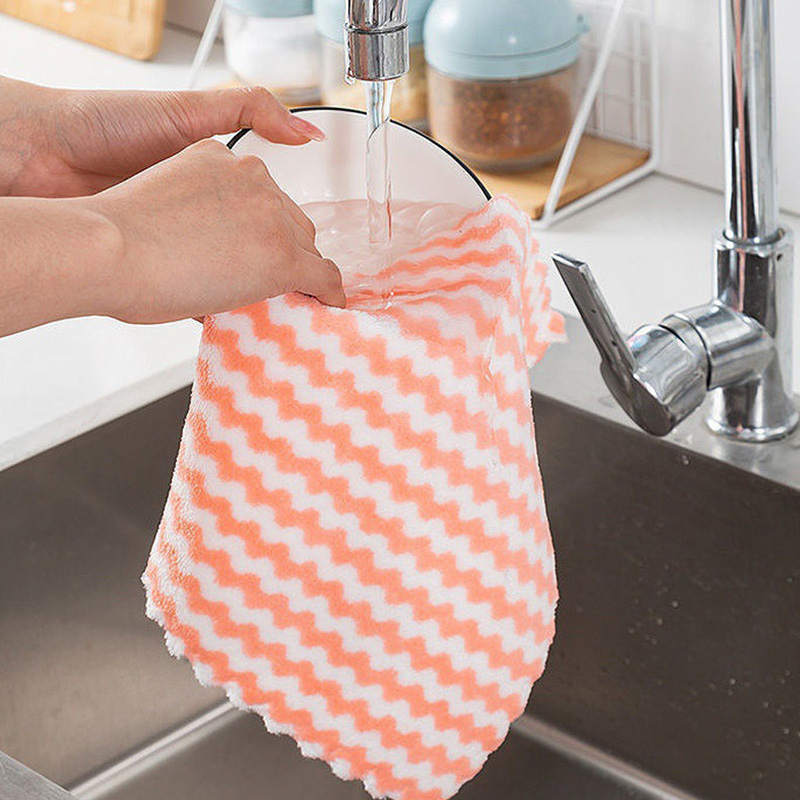 2-Pack of Wavy Striped Coral F - огляд і ціна Home Bathroom Colors